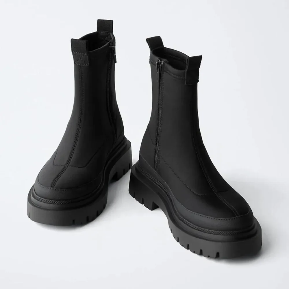 NWT ZARA Black WATER REPELLENT SOCK-STYLE ANKLE BOOTS US 2.5 / EU 34